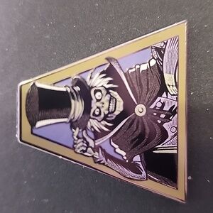 Disney Haunted Mansion Hatbox Ghost Mystery Box Pin